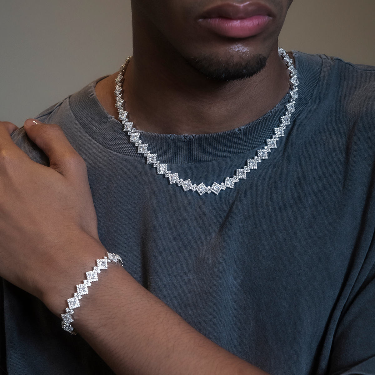 Cloister Link Chain in White Gold - 10mm